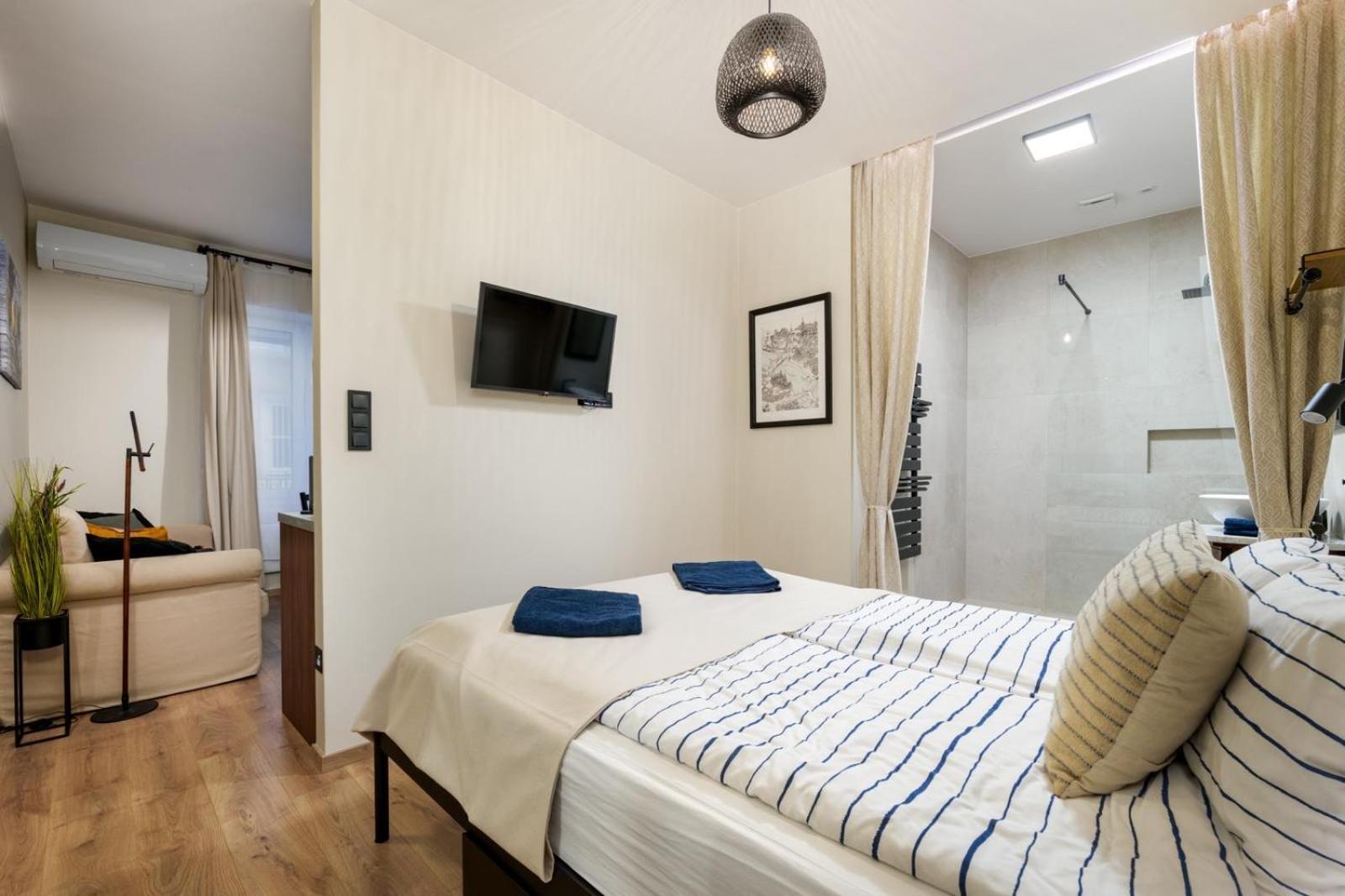 בודפשט Secret Cave Premium Central Apartment מראה חיצוני תמונה
